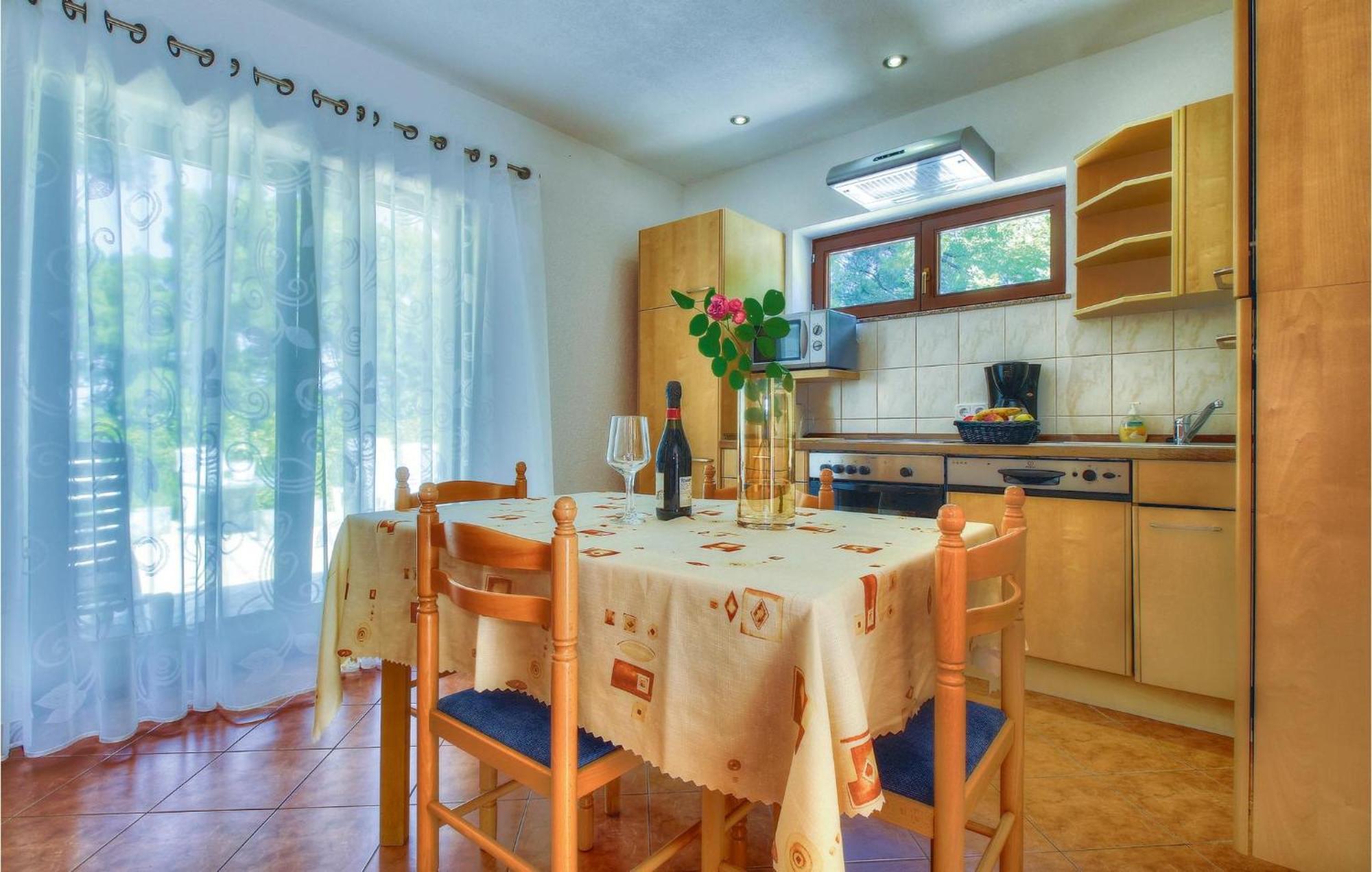 3 Bedroom Gorgeous Home In Buje Exterior foto